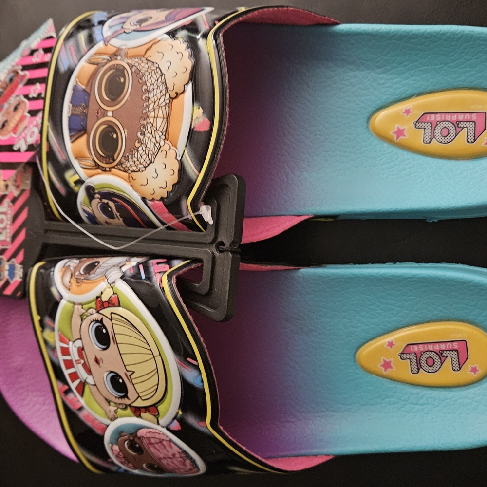 L.O.L. Surprise! Kids Slide Sandals - Black and Blue